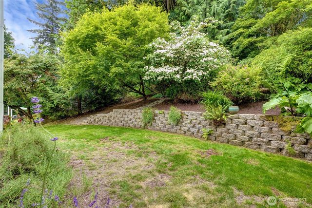10625 NE 173rd Place, Bothell, WA 98011