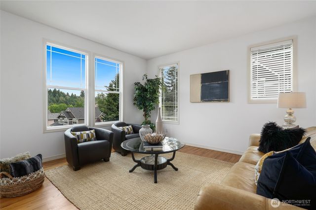 10625 NE 173rd Place, Bothell, WA 98011