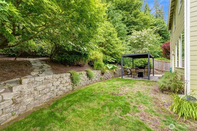 10625 NE 173rd Place, Bothell, WA 98011