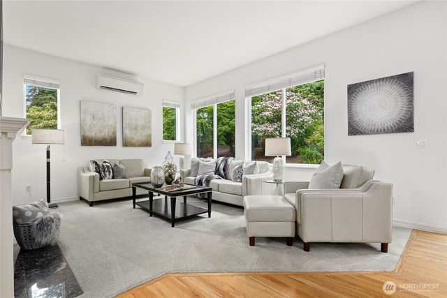 10625 NE 173rd Place, Bothell, WA 98011