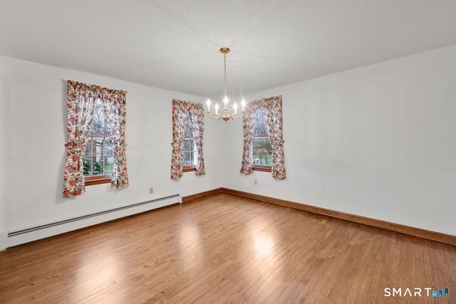 64 Garnet Lane, South Windsor, CT 06074