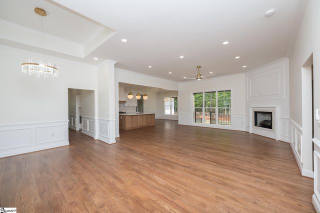 201 Compass Point, Greenwood, SC 29666
