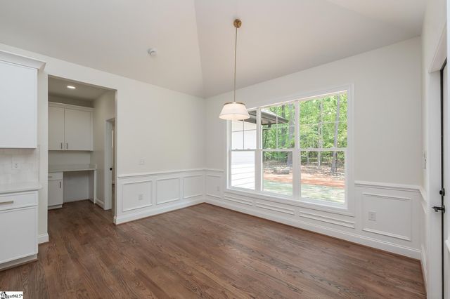 201 Compass Point, Greenwood, SC 29666