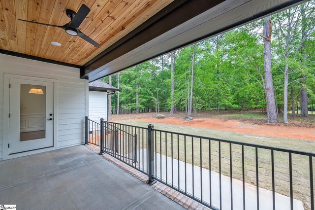 201 Compass Point, Greenwood, SC 29666
