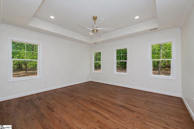 201 Compass Point, Greenwood, SC 29666