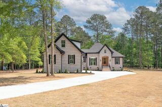 201 Compass Point, Greenwood, SC 29666