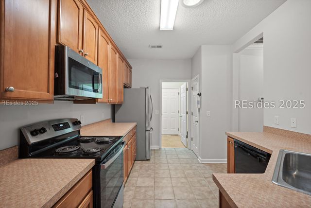 79 Kendall Dr, Bluffton, SC 29910