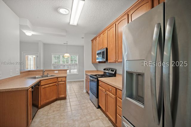 79 Kendall Dr, Bluffton, SC 29910