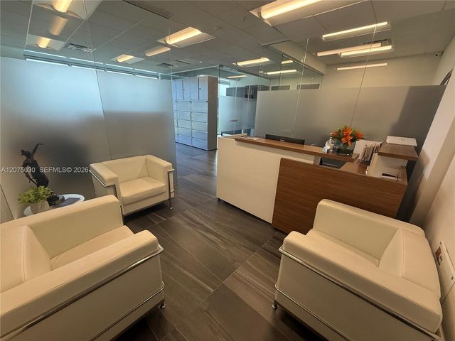 800 SE 4th Avenue 806, Hallandale Beach, FL 33009