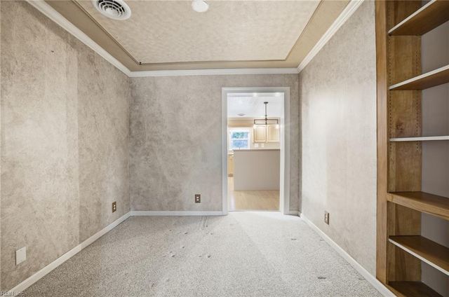 4246 Heutte DR, Norfolk, VA 23518