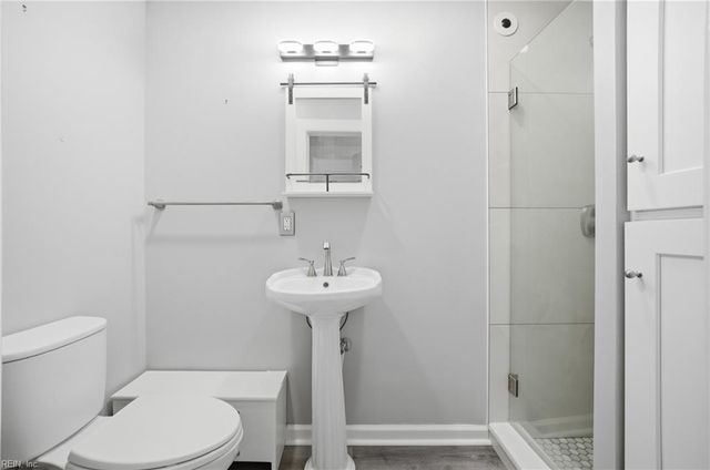 4246 Heutte DR, Norfolk, VA 23518