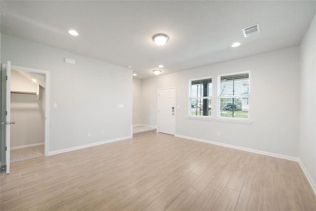 2045 Arendale DR, Leander, TX 78641