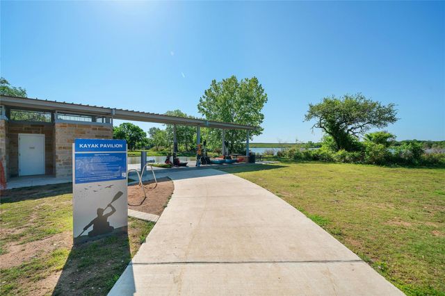 2045 Arendale DR, Leander, TX 78641