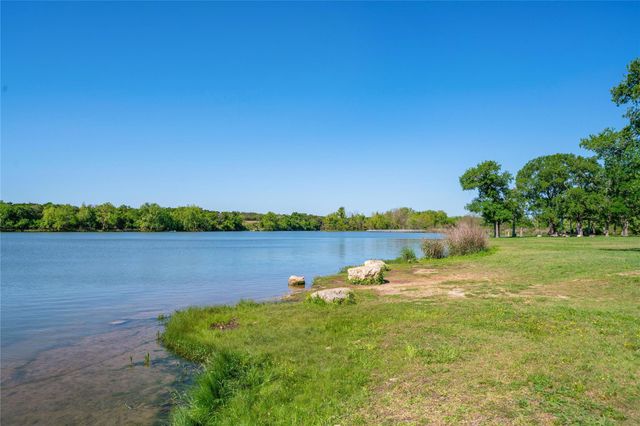 2045 Arendale DR, Leander, TX 78641