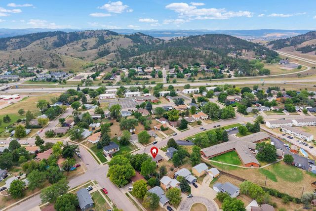 1516 N 7TH ST, Rapid City, SD 57701