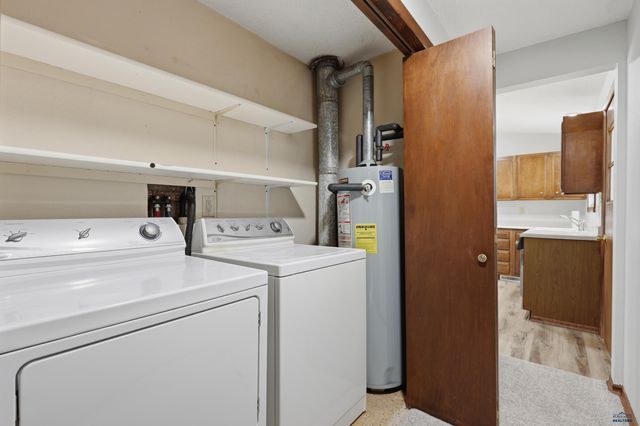 1516 N 7TH ST, Rapid City, SD 57701