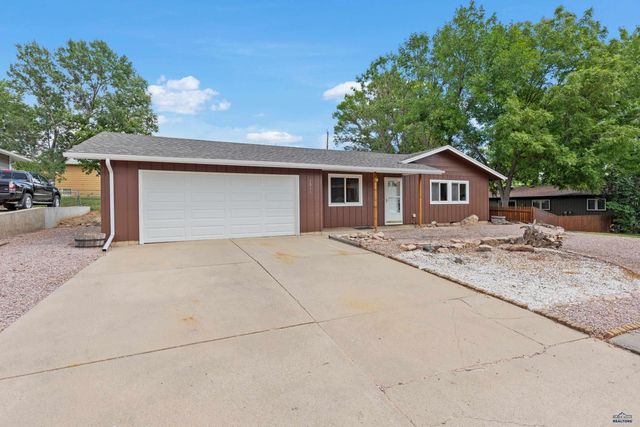1516 N 7TH ST, Rapid City, SD 57701