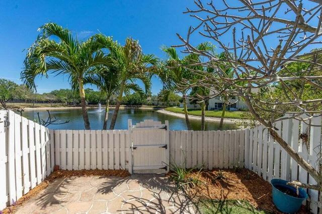 234 Foxtail Drive F, Greenacres, FL 33415