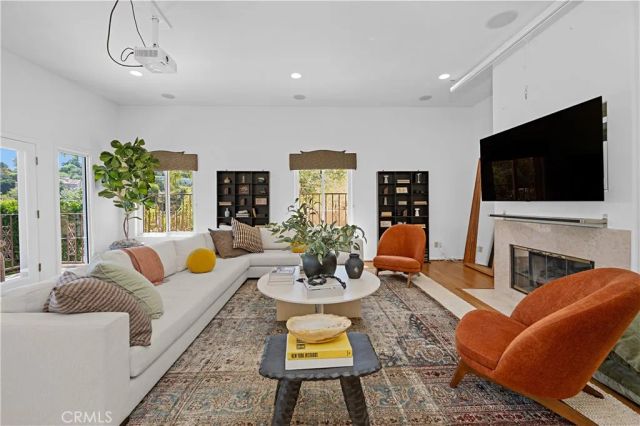 15330 Del Gado, Sherman Oaks, CA 91403