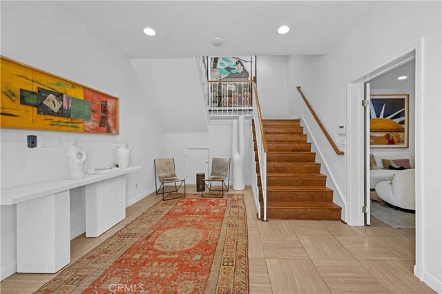 15330 Del Gado, Sherman Oaks, CA 91403