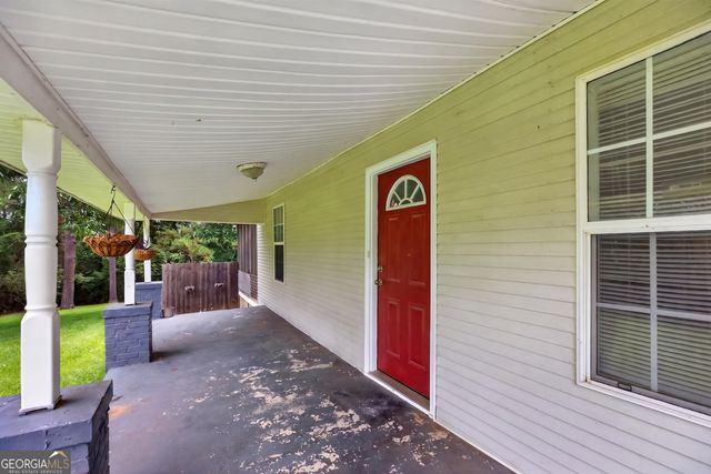 5801 West Point Road, Lagrange, GA 30240