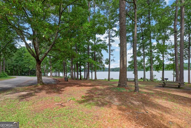 5801 West Point Road, Lagrange, GA 30240