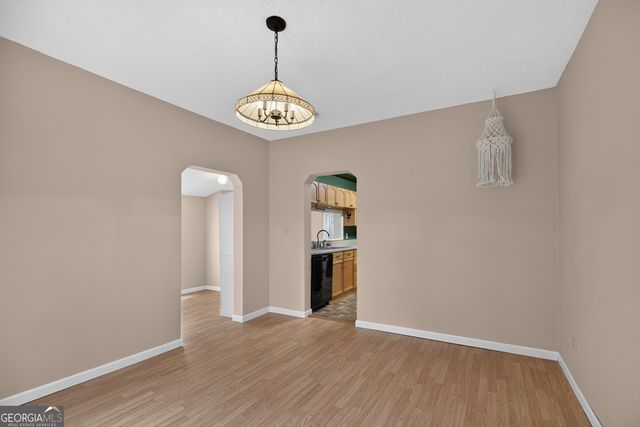 5801 West Point Road, Lagrange, GA 30240