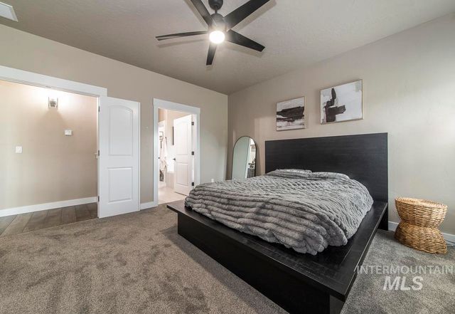 2391 S Kren Ave, Nampa, ID 83686