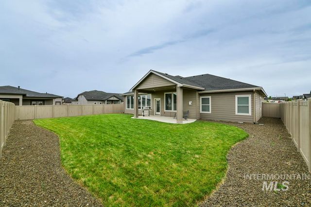 2391 S Kren Ave, Nampa, ID 83686