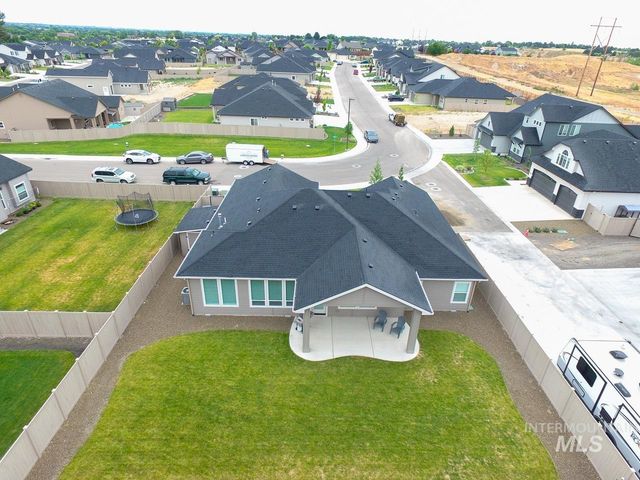 2391 S Kren Ave, Nampa, ID 83686