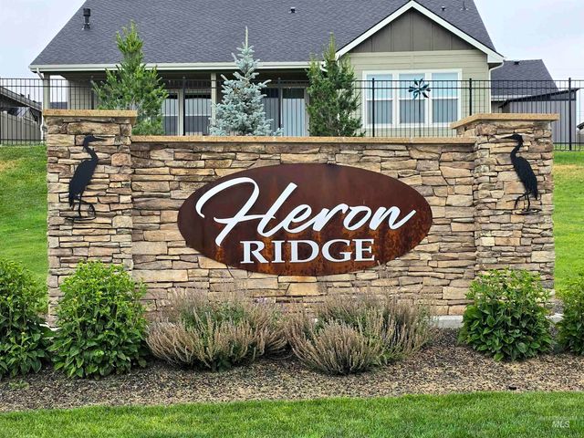 2391 S Kren Ave, Nampa, ID 83686