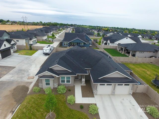 2391 S Kren Ave, Nampa, ID 83686