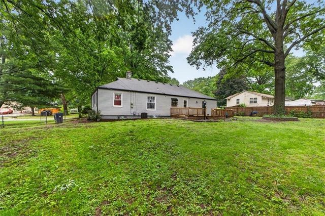 9504 Bennington Avenue, Kansas City, MO 64134