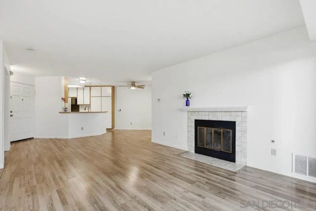 7163 Camino DeGrazia 112, San Diego, CA 92111