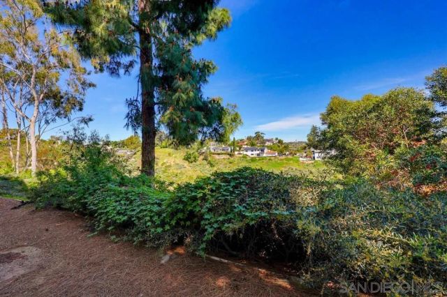 7163 Camino DeGrazia 112, San Diego, CA 92111