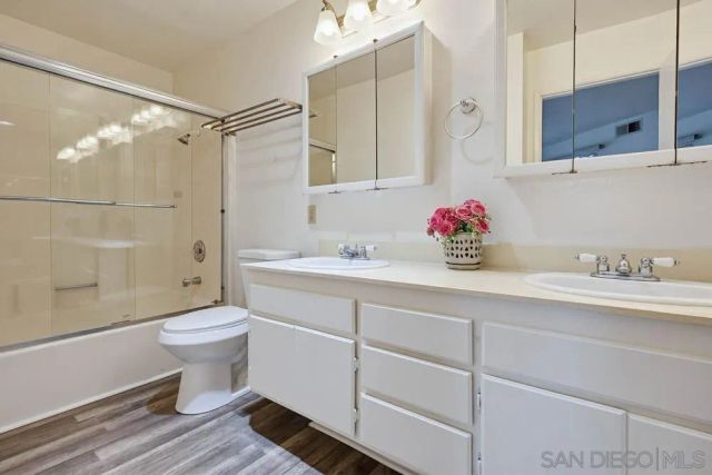 7163 Camino DeGrazia 112, San Diego, CA 92111