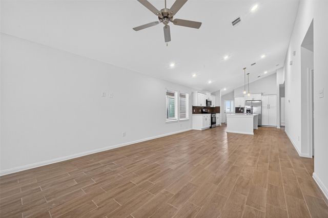 21703 Cypress Trellis Dr, Cypress, TX 77433