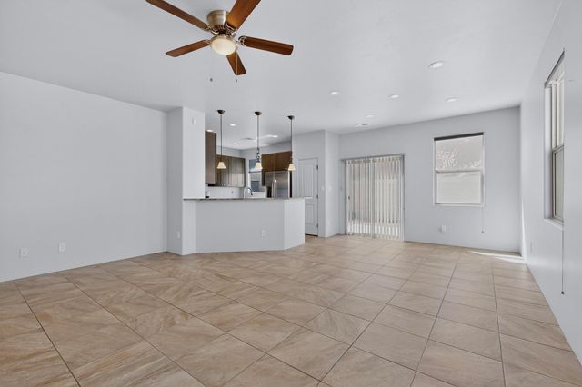 3035 Bonitas Loop, Santa Fe, NM 87507