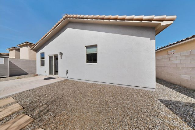 3035 Bonitas Loop, Santa Fe, NM 87507