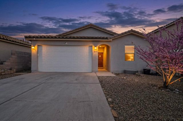 3035 Bonitas Loop, Santa Fe, NM 87507
