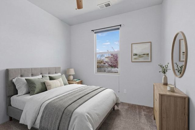 3035 Bonitas Loop, Santa Fe, NM 87507