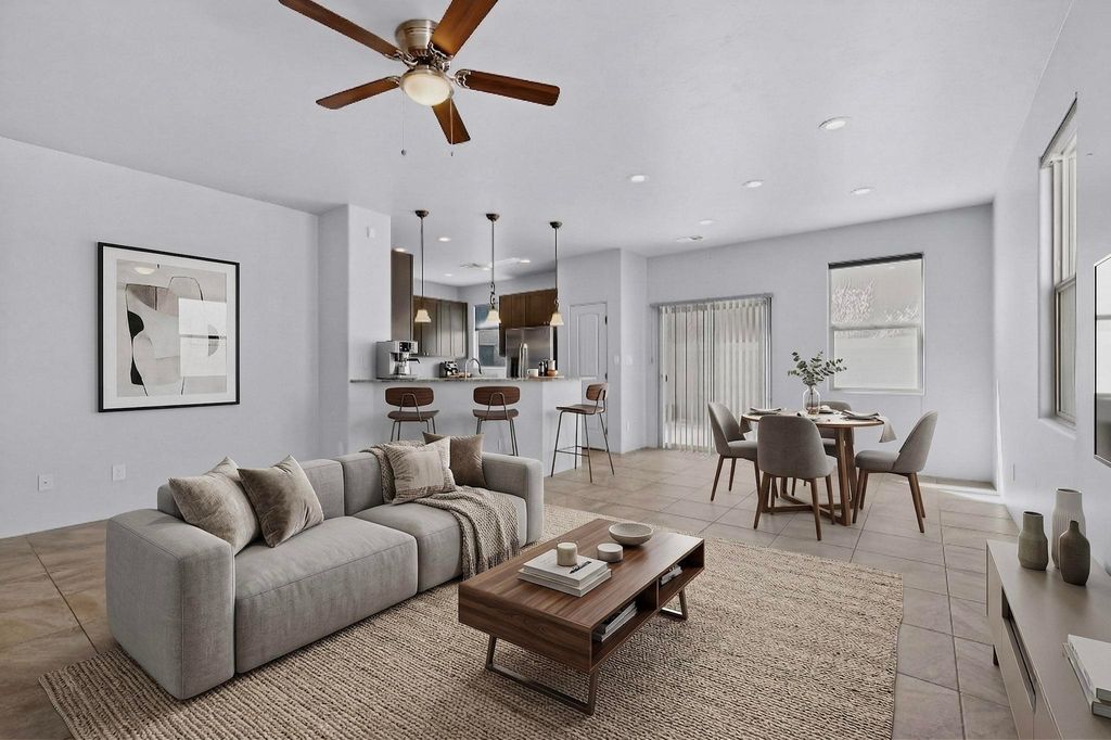 3035 Bonitas Loop, Santa Fe, NM 87507