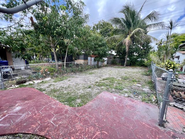 6129 Funston Street, Hollywood, FL 33023
