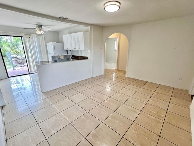 6129 Funston Street, Hollywood, FL 33023
