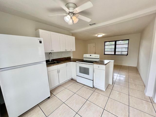 6129 Funston Street, Hollywood, FL 33023