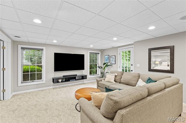 111 Bogey Estates Drive, St Charles, MO 63303