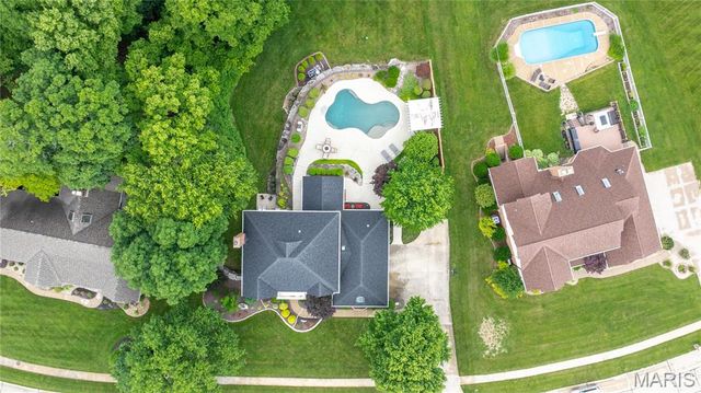 111 Bogey Estates Drive, St Charles, MO 63303