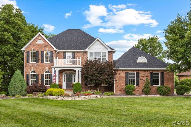 111 Bogey Estates Drive, St Charles, MO 63303