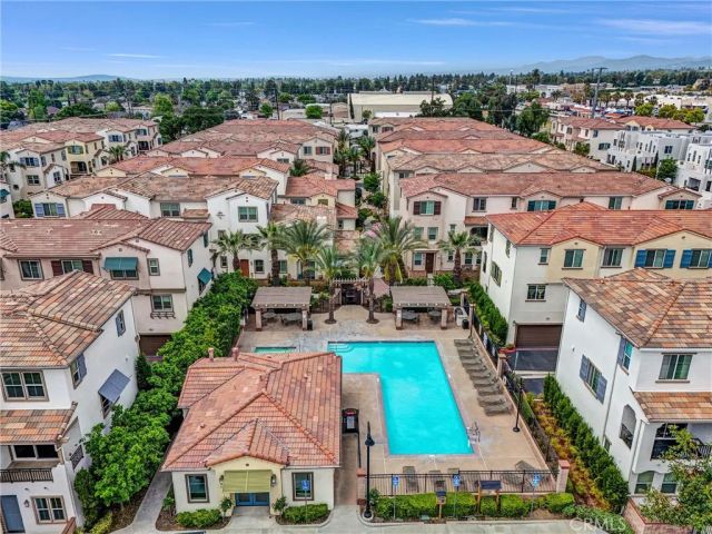 158 Macintosh Way, Upland, CA 91786