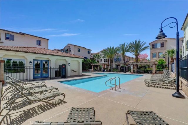 158 Macintosh Way, Upland, CA 91786